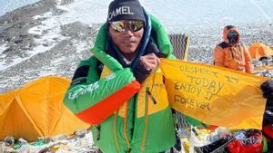Kami Rita Sherpa en el Everest