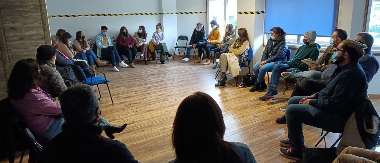 Un momento de la reunión de trabajo celebrada ayer en Vilagarcía.