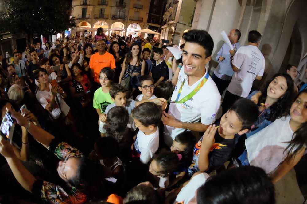 Joel González dedica un bronze que val or a Figueres