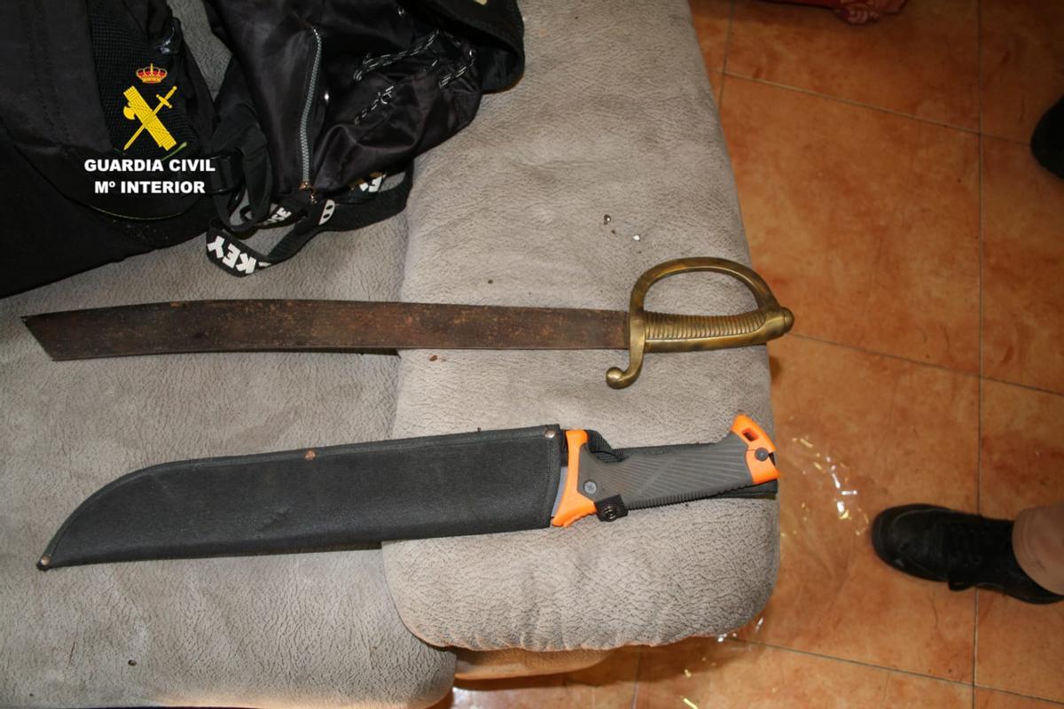 Cuatro detenidos por múltiples robos en localidades del área de A Coruña y del resto de la provincia.