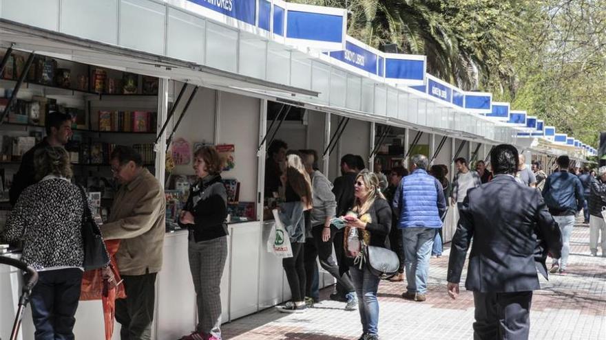 La feria del libro de Cáceres programa 40 presentaciones de libros en diez días