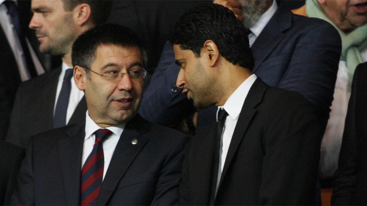 Josep Maria Bartomeu y Nasser Al-Khelaffi en el palco del Camp Nou durante un Barça-PSG