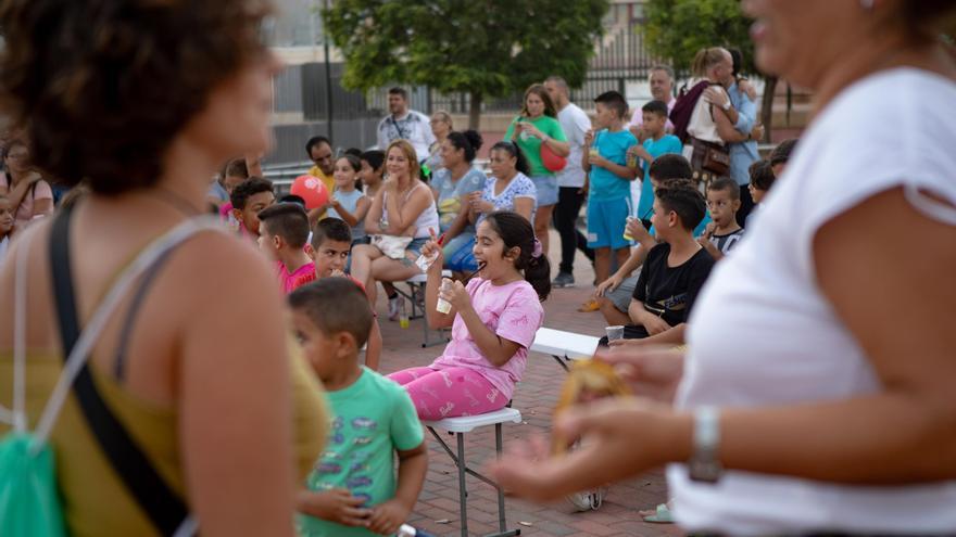 Mágia, música y deporte contra el absentismo escolar en Santa Lucía