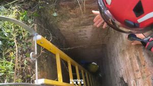Herida grave una mujer tras caerse por un sumidero Castellar del Vallès