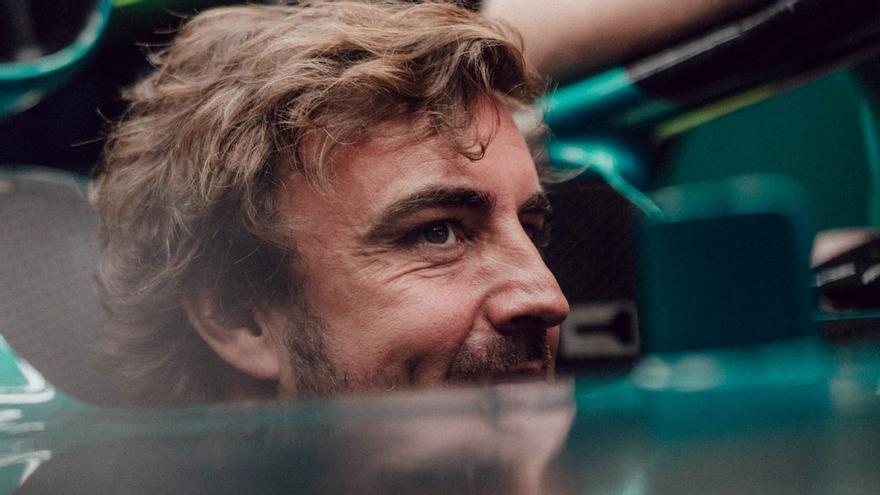 La radio de Fernando Alonso le deja al descubierto