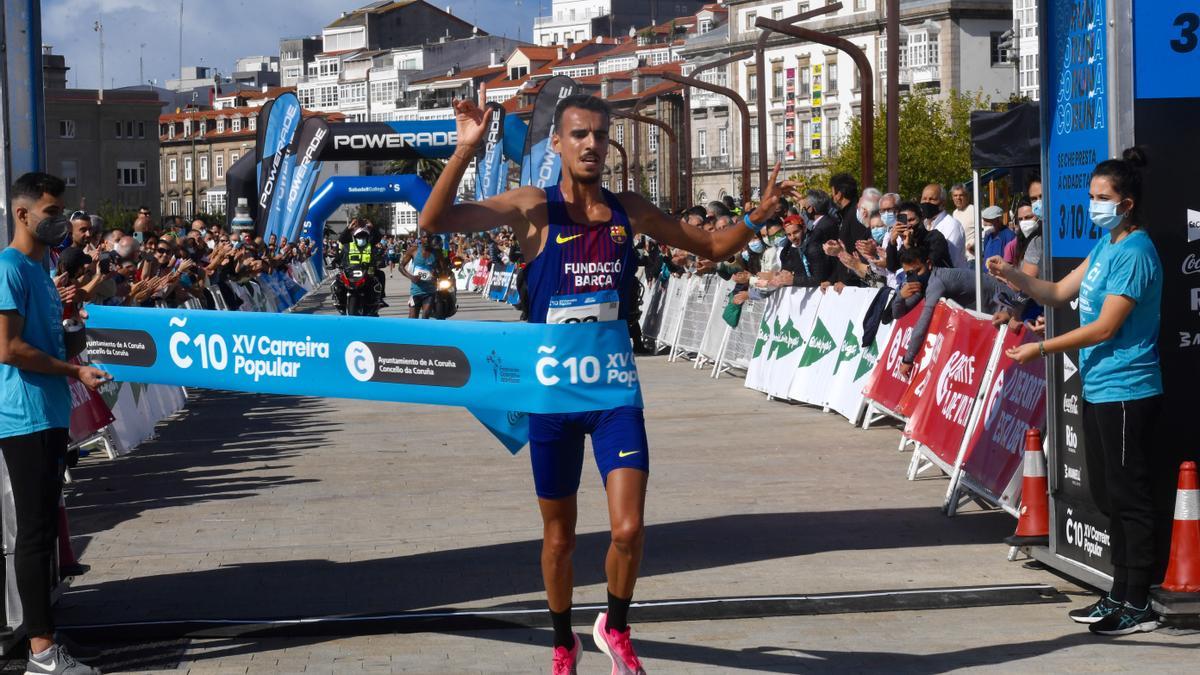 Hassous y Busienei, ganadores en el regreso de Coruña10