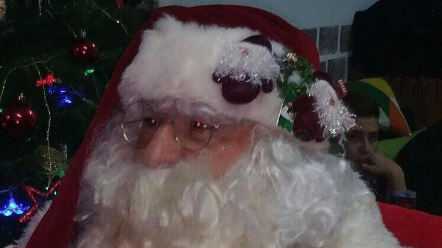 El Papá Noel del barrio del Perú.