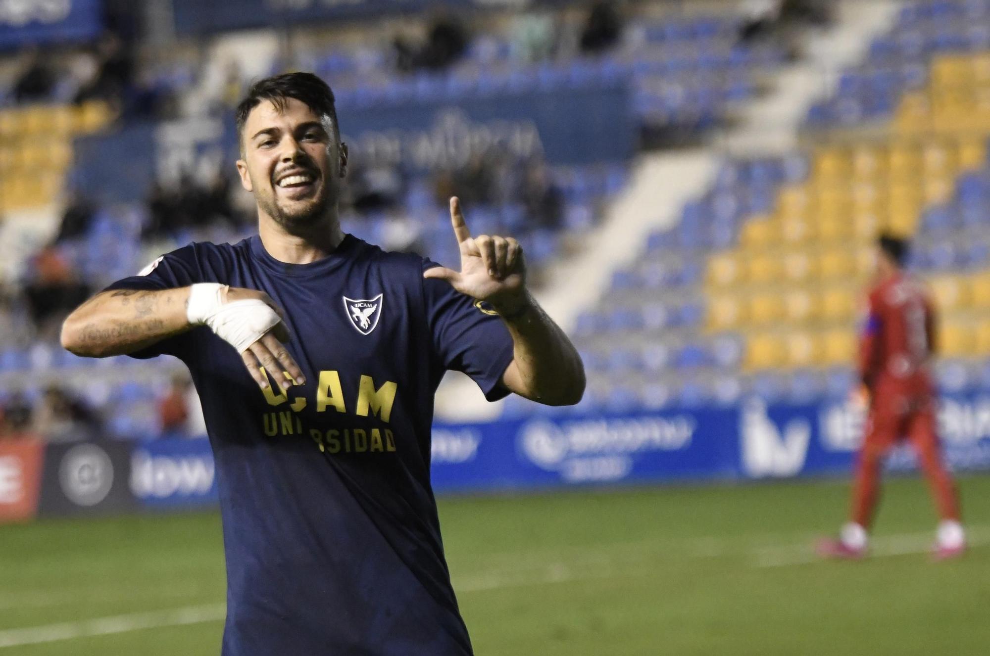 Imágenes del partido de la Copa del Rey UCAM Murcia - Cádiz