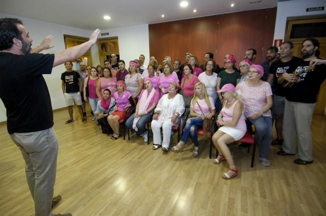 ASOCIACION CONTRA EL CANCER DE MAMA Y LA TROVA