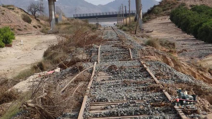 El Ayuntamiento se pone manos a  la obra para poner freno a las riadas