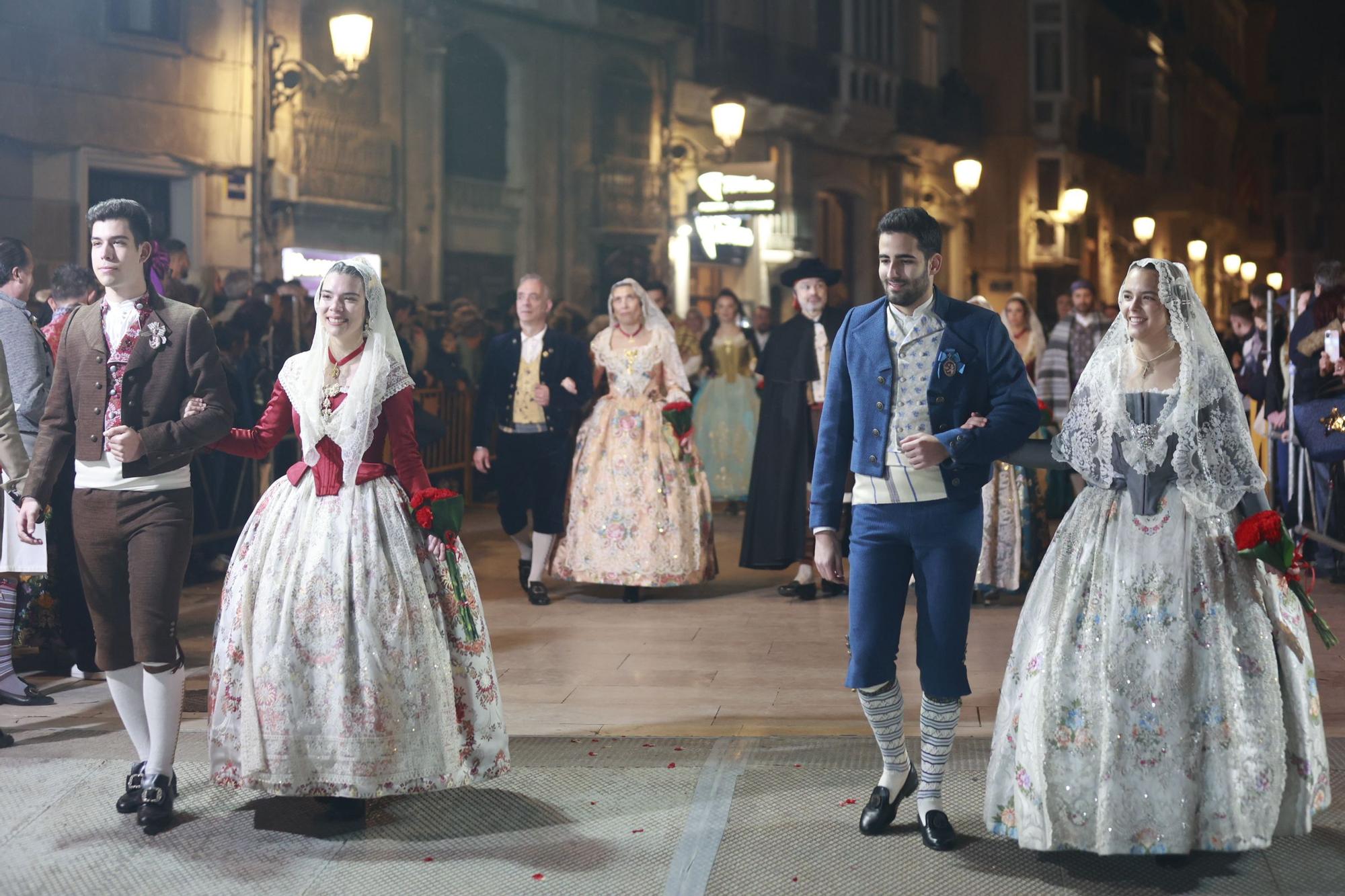 Búscate en el segundo día de ofrenda por la calle Quart (entre las 19:00 a las 20:00 horas)