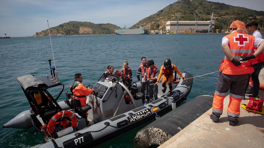 La Armada adiestra en seguridad marítima con un simulacro en Cartagena