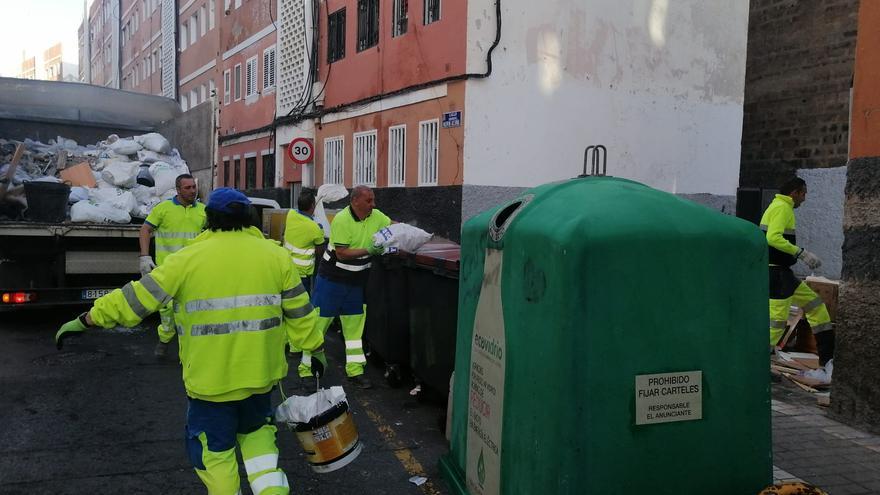 5.000 kilos de basura en Los Riscos: así fue la última acción de limpieza de Las Palmas de Gran Canaria