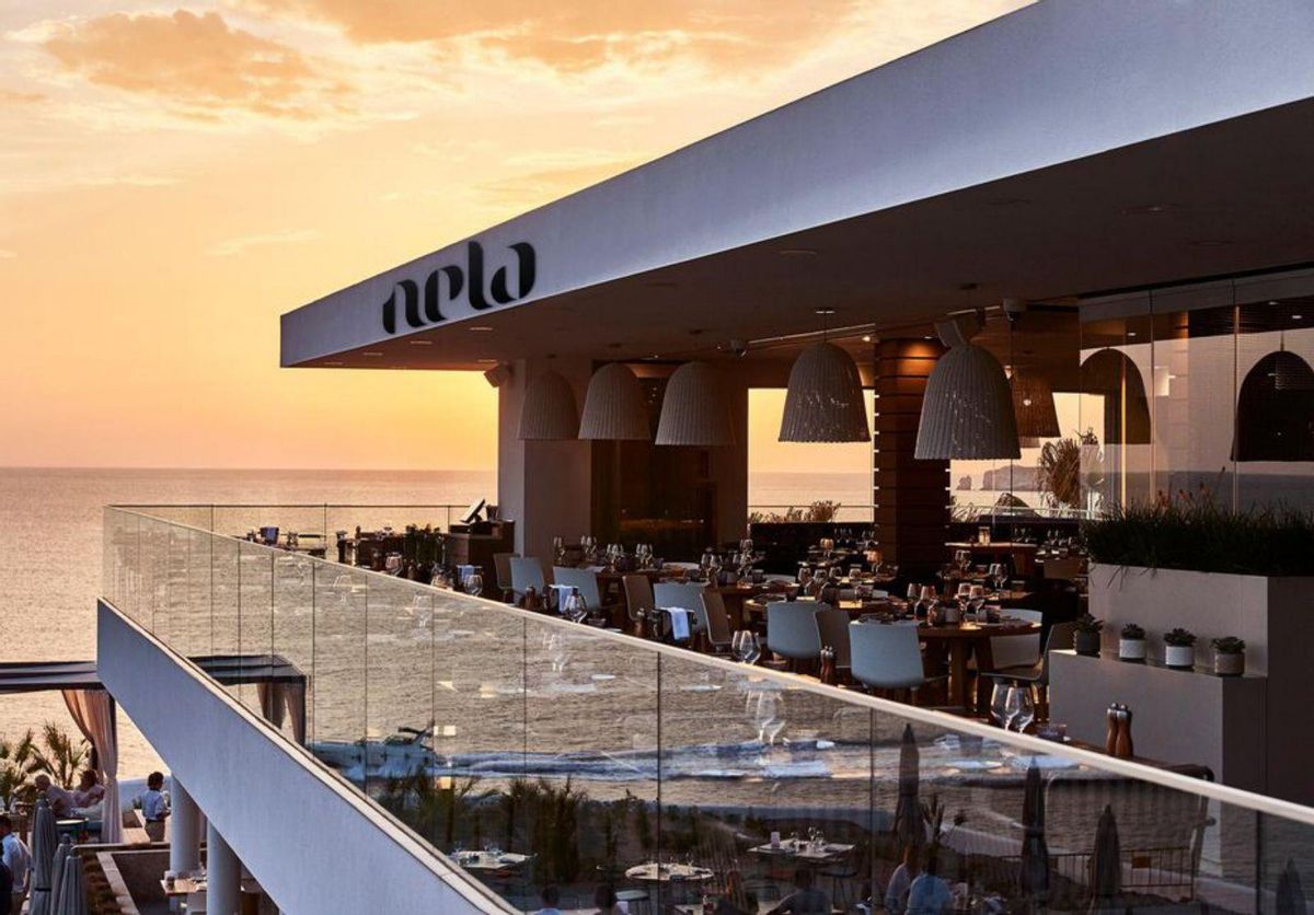 Nela Ibiza cuenta con una ubicación espectacular.