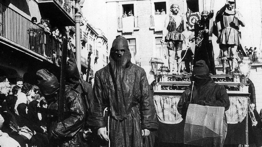 Imagen antigua de Jesús Camino del Calvario en la Plaza Mayor.