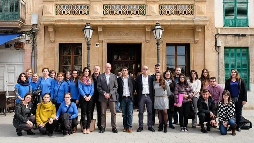 Presentación, ayer, de los nuevos programas laborales en Llucmajor.