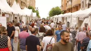Ontinyent muestra su potencia comercial y gastronómica en la Fira de Tendes, Tapes i Rock
