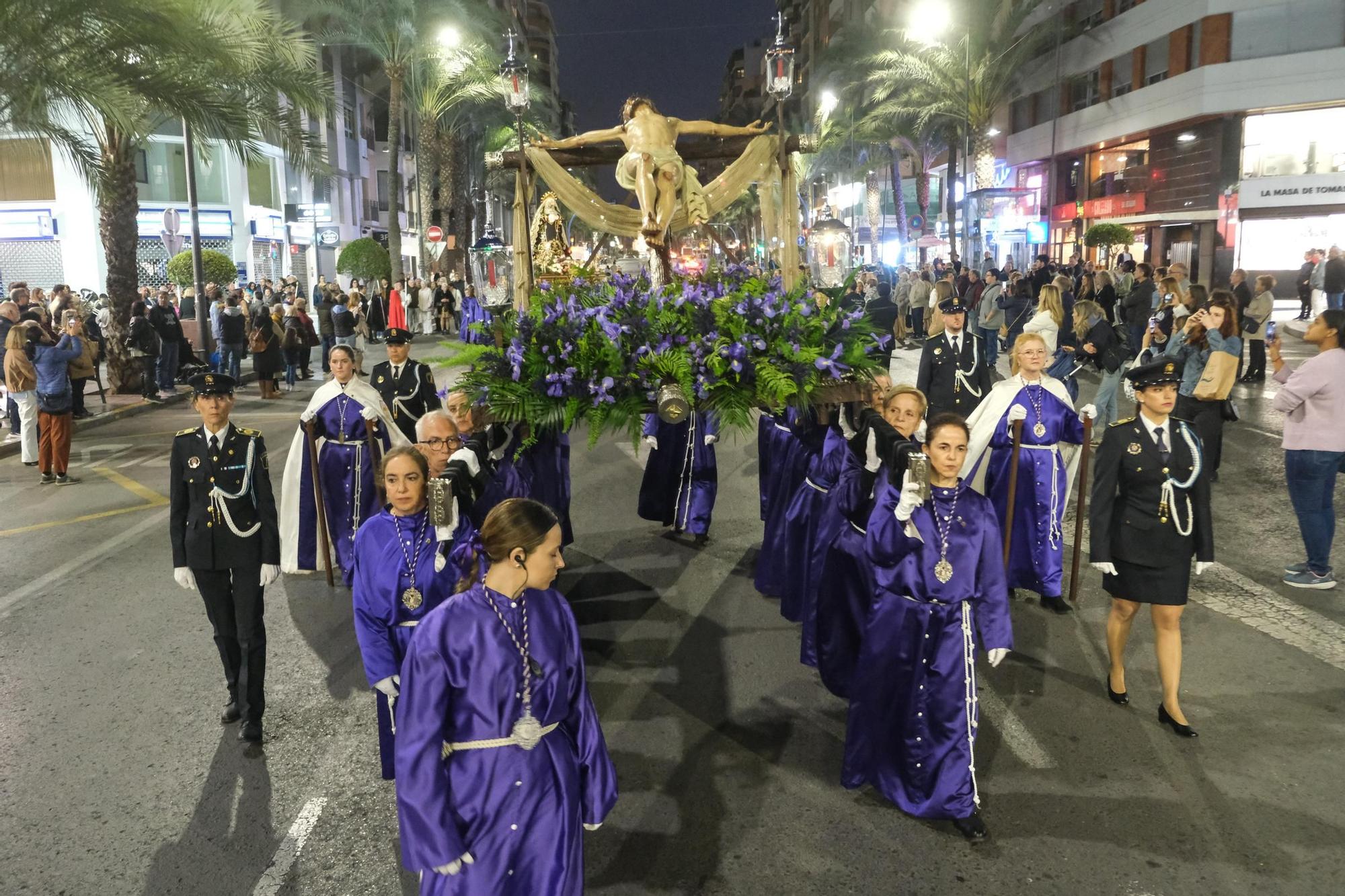 Así han sido las procesiones de la tarde de Domingo de Ramos en Alicante