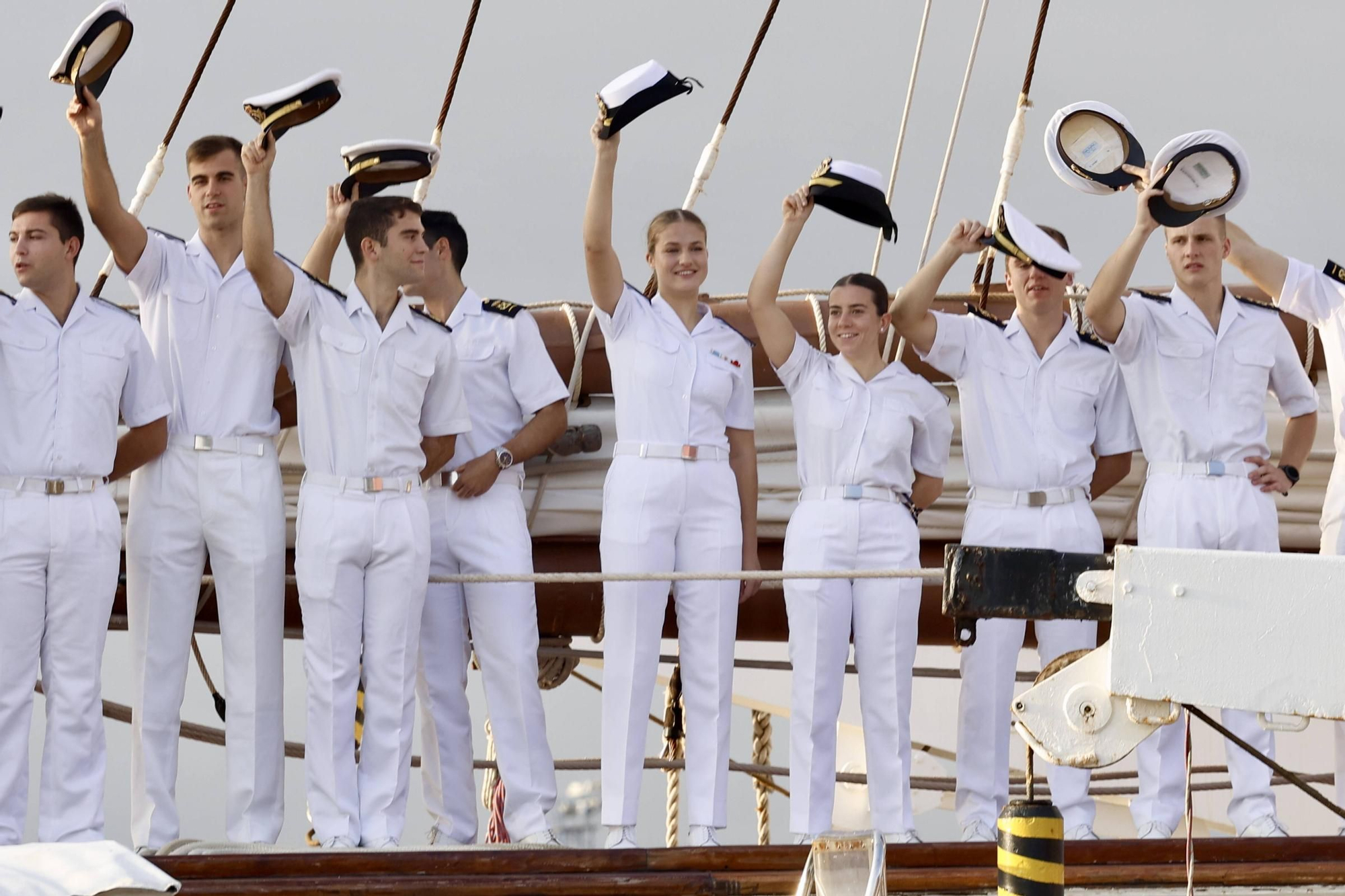EN IMÁGENES: Así fue la llegada de la Princesa Leonor a Gijón en "Elcano"