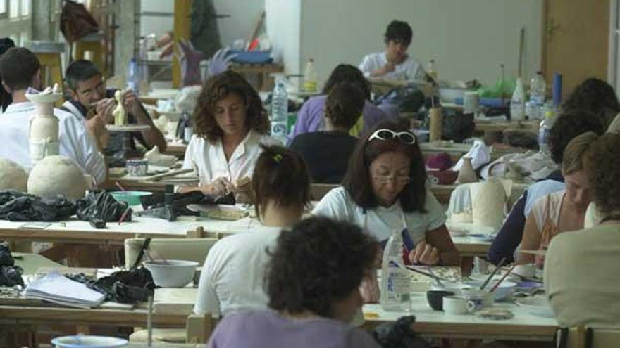 Taller de cerámica de la fábrica de Sargadelos en Sada.