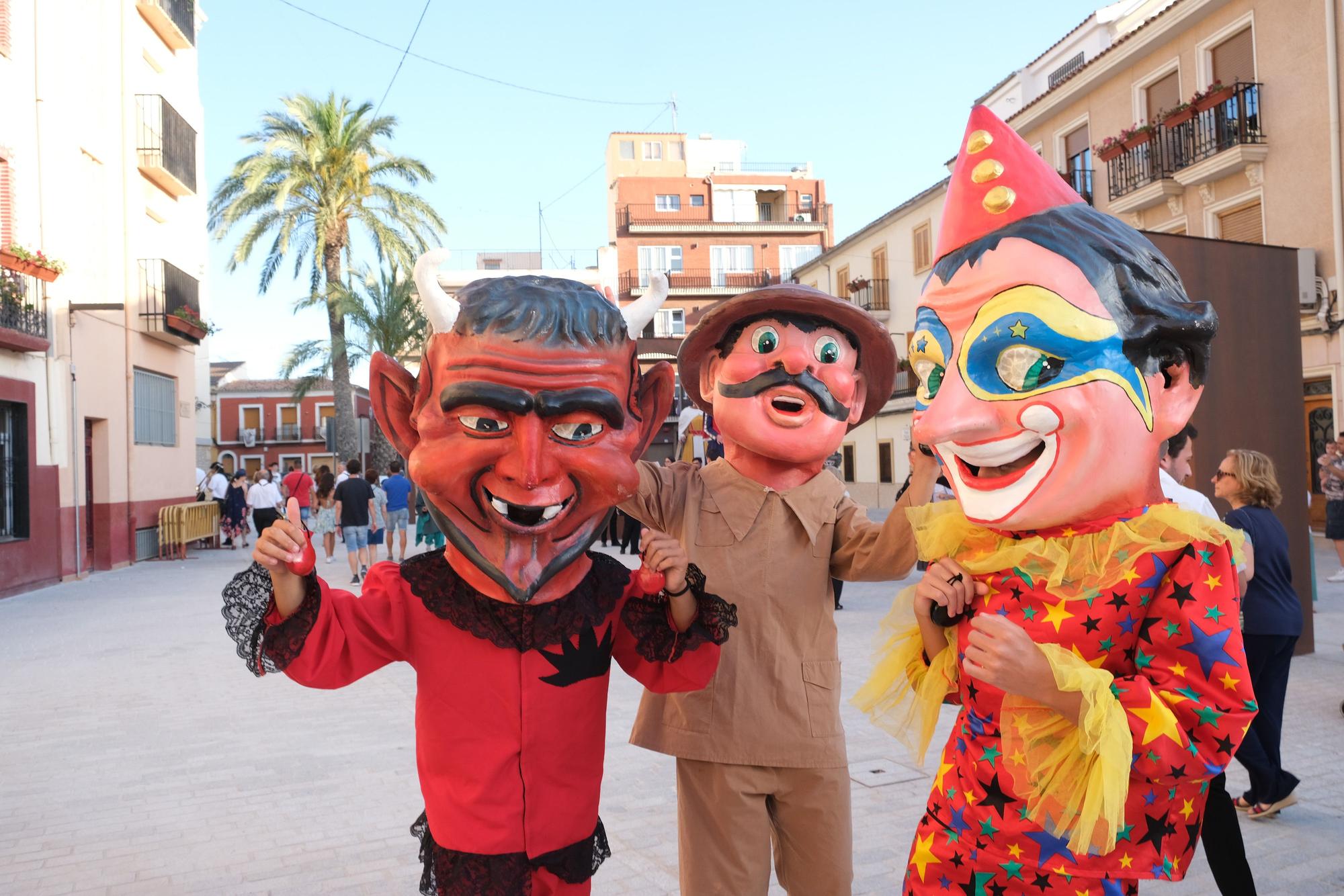 Así ha sido el acto de inaguración de la nueva Plaza de Arriba de Elda