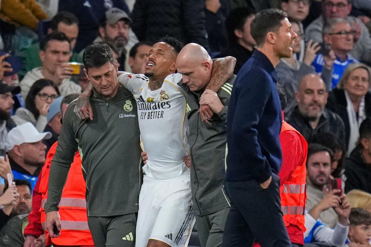 Militao se fue lesionado del Real Madrid-Celta.