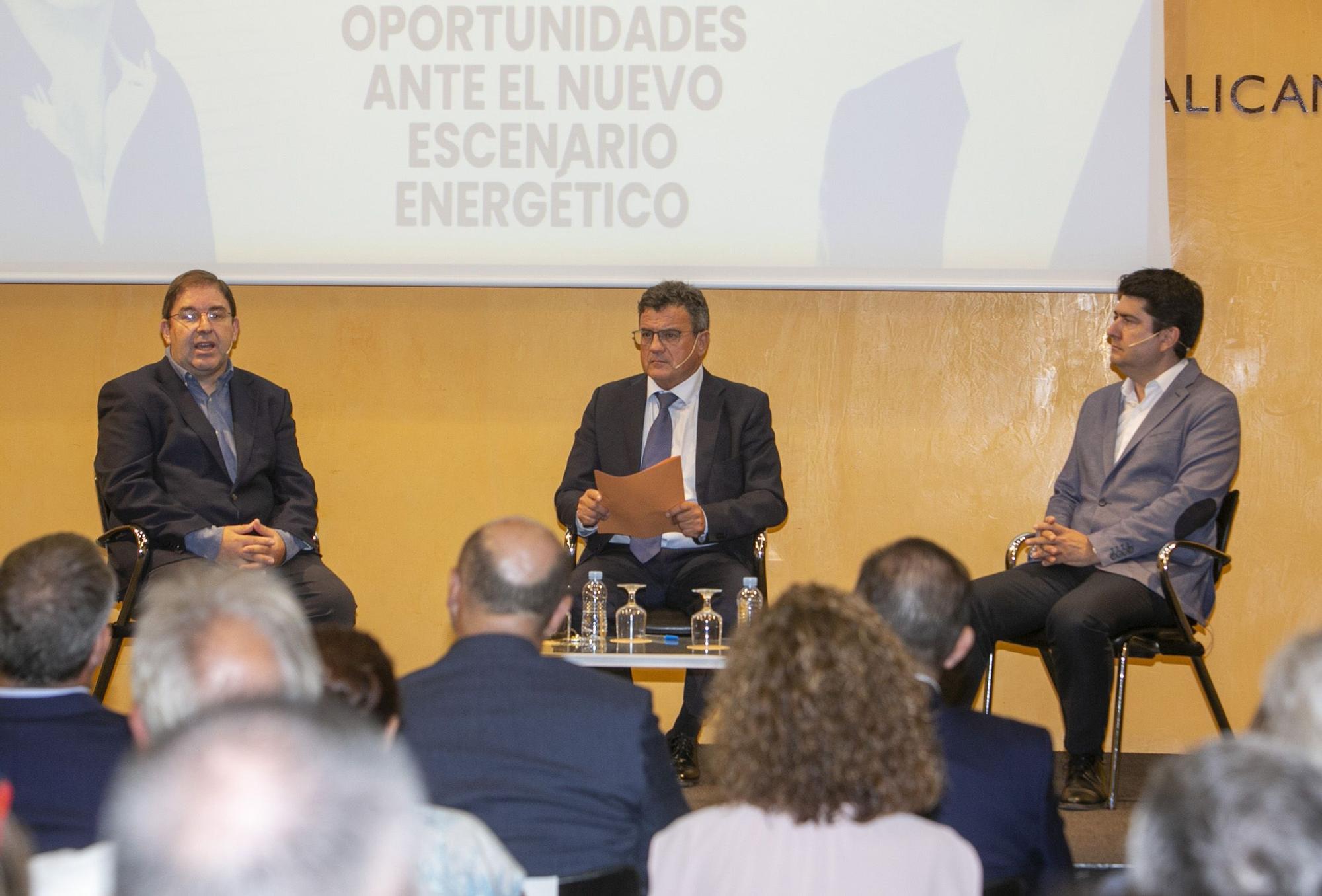 Foro 4 Estaciones: "Retos y oportunidades ante el nuevo escenario energético"