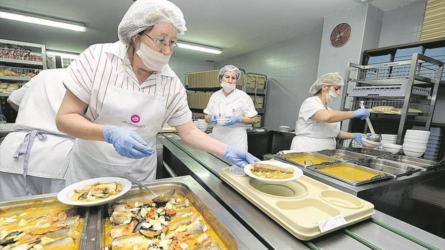 Marisco y turrón se cuelan en el hospital por Navidad