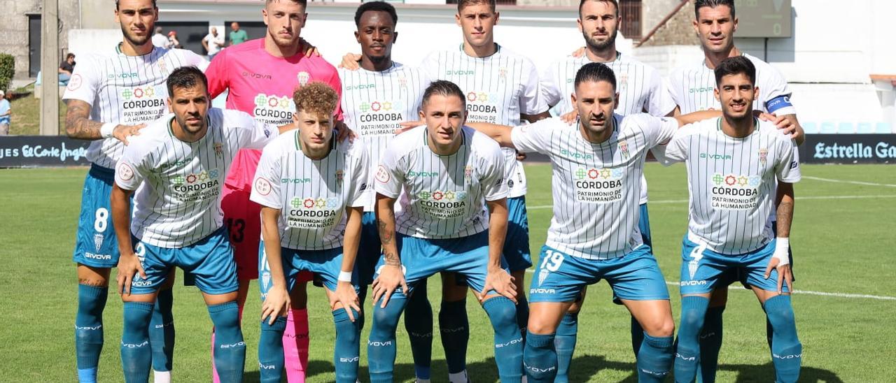 Equipo titular del Córdoba CF que se enfrentó este domingo al Celta de Vigo B en Barreiro (Vigo).