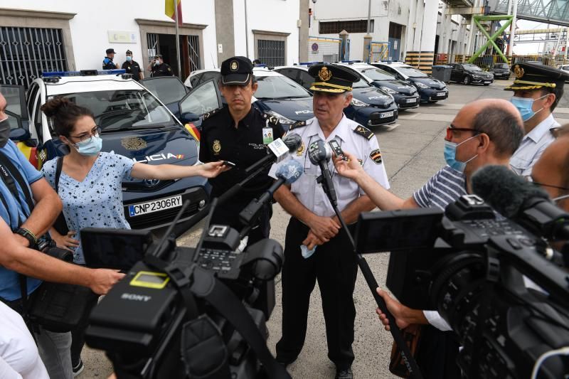 02-07-20   LAS PALMAS DE GRAN CANARIA. MUELLE PRIMO DE RIVERA. LAS PALMAS DE GRAN CANARIA. Presentación de nuevos vehículos de policía nacional Fotos: Juan Castro.  | 02/07/2020 | Fotógrafo: Juan Carlos Castro