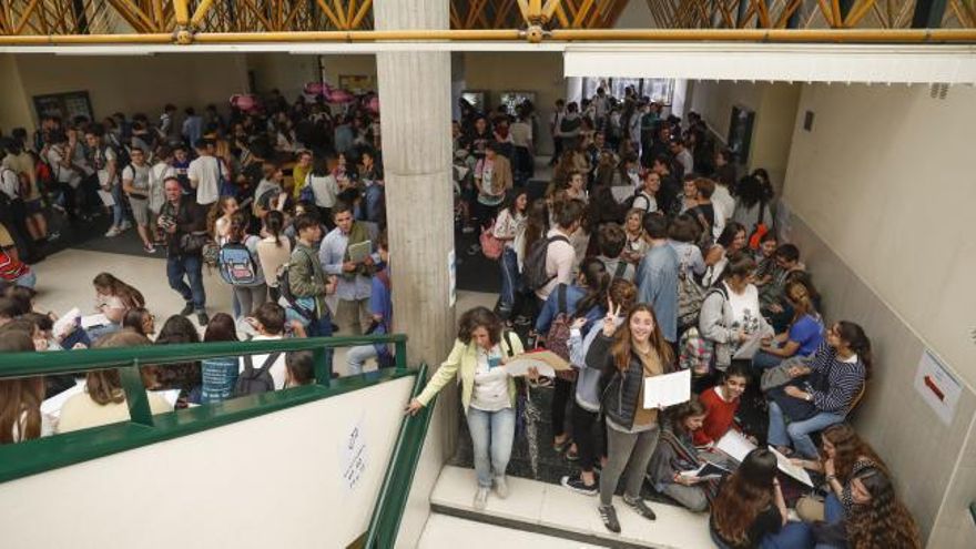 Elisa Miguélez, vicerrectora de estudiantes: "No podemos decir que el temario de historia de la EBAU será menor pero quizá se pueda ordenar de otra manera"