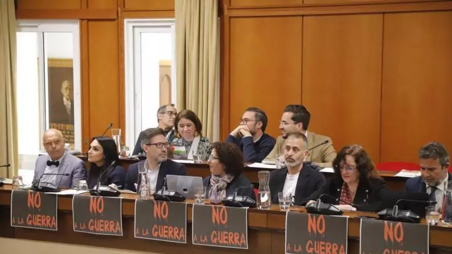 Guerra de carteles en el Pleno de Córdoba