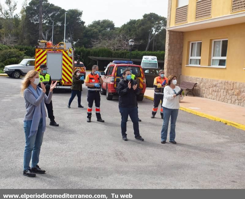 Reparto monas de Pascua Castelló