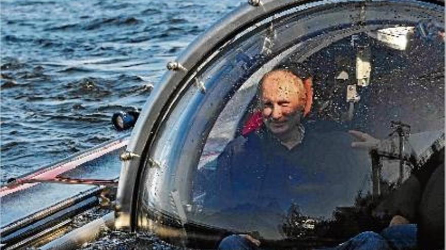El president rus, Vladímir Putin, va fer un viatge en un petit submarí.