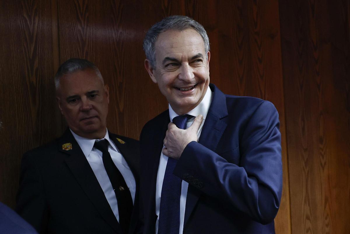 Zapatero reprocha al PP que no respete su condición de expresidente del Gobierno