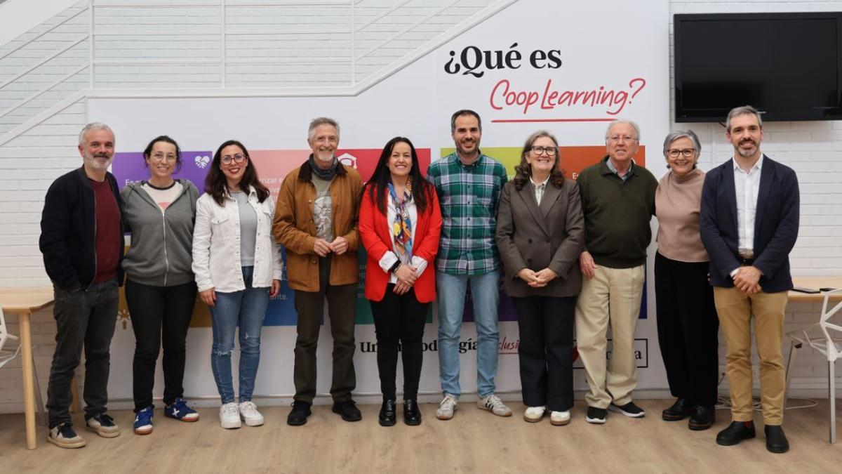 Mesa redonda celebrada en Florida Catarroja.