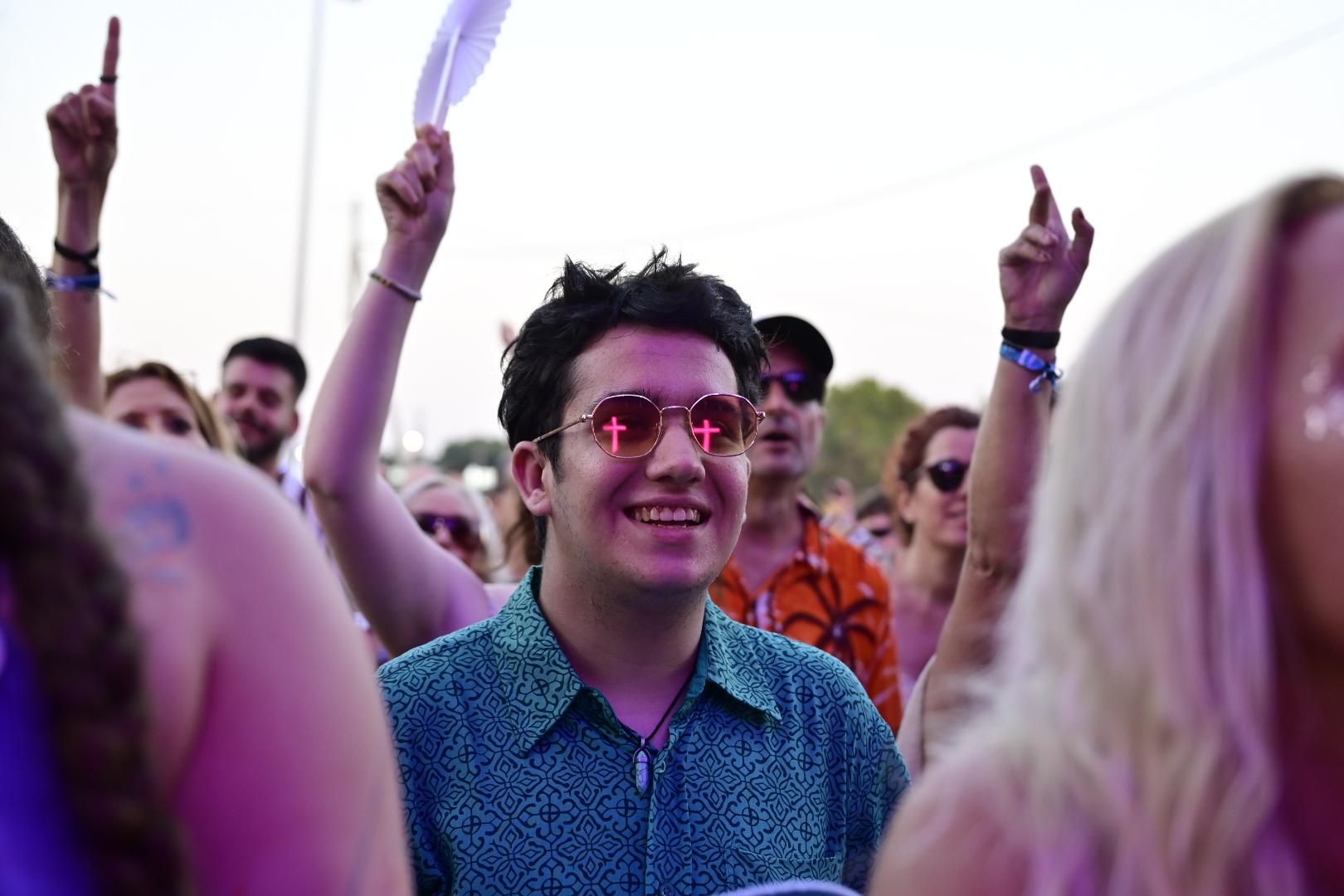 Galería | Los asistentes del FIB disfrutan de su primer día de festival