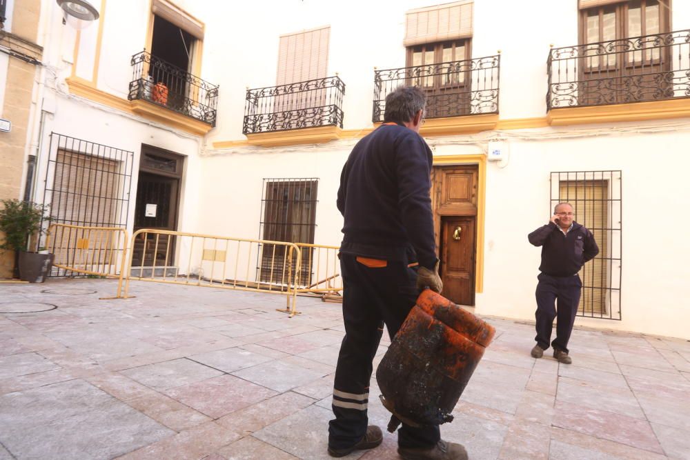 Incendia en Xàbia la casa familiar e intenta provo