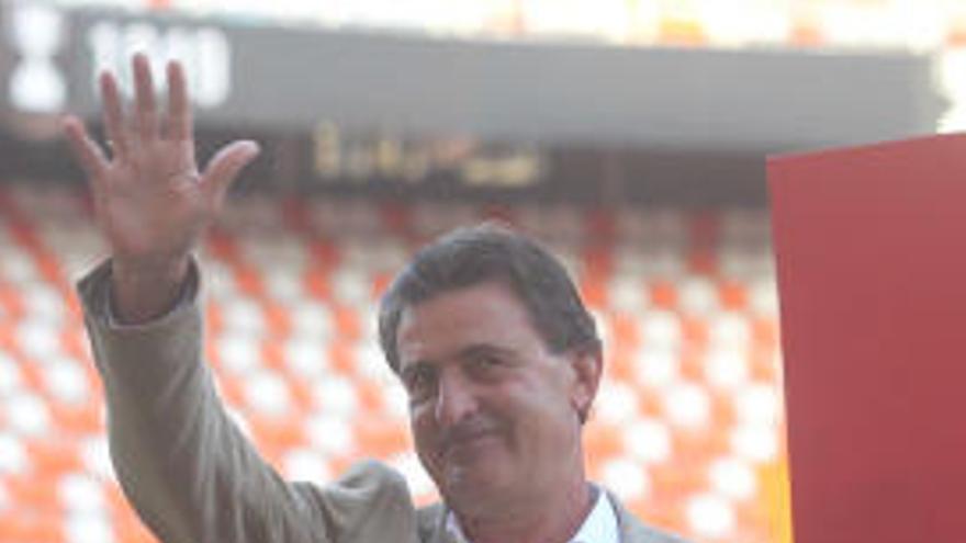 Mario Alberto Kempes ya tiene su &#039;Balón de Oro&#039;