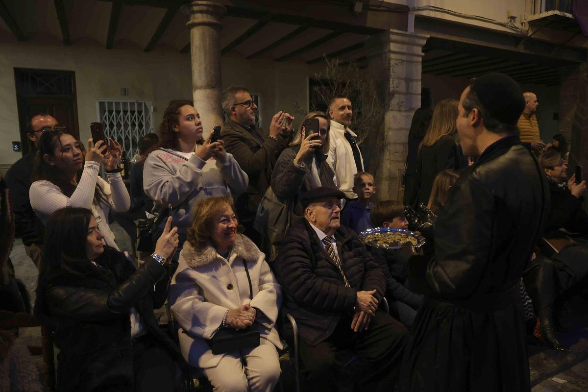 Las imágenes que dejó la Procesión de Viernes Santo en Sagunt