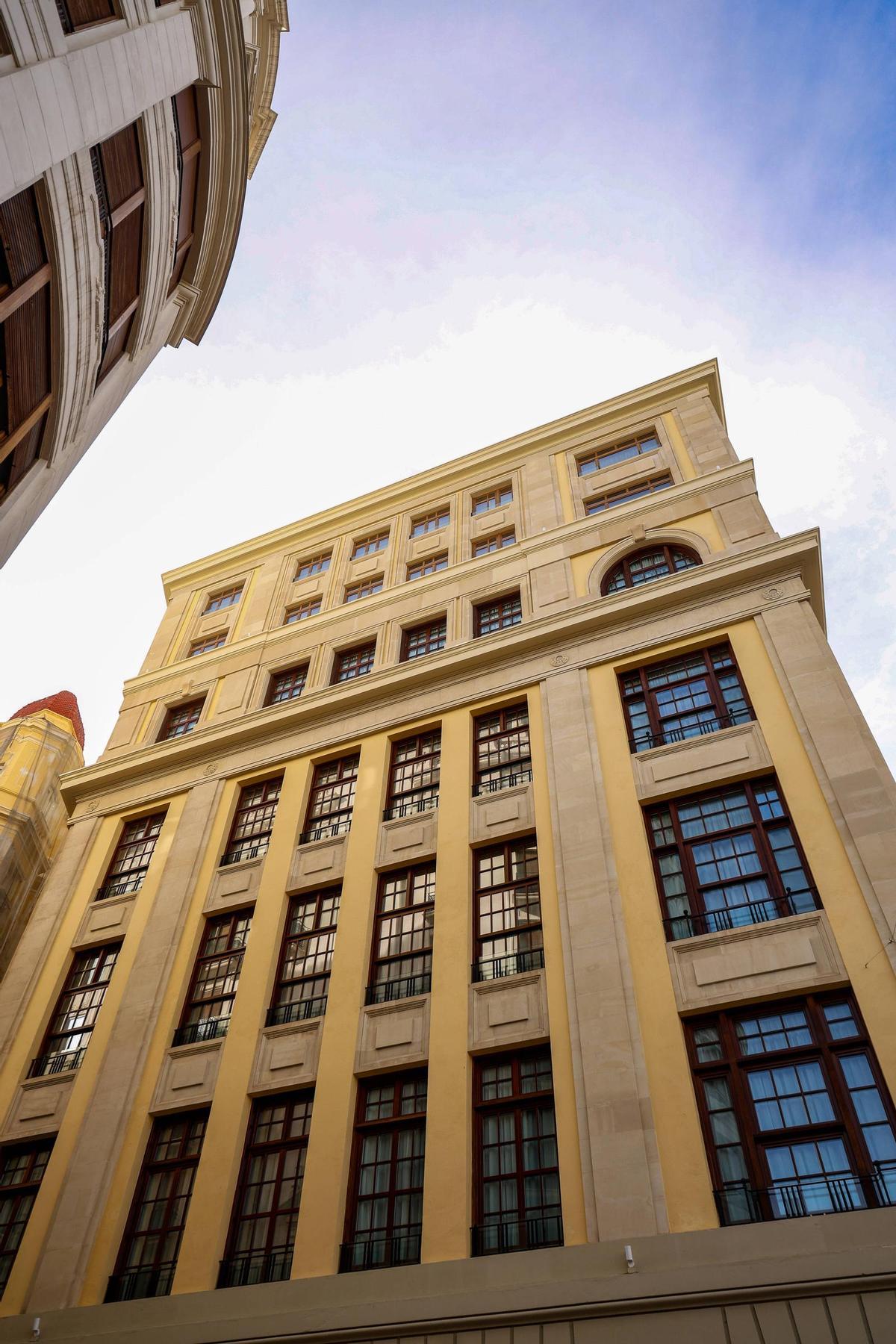 Grand Hotel Centenari (Plaza del Ayuntamiento, 25)