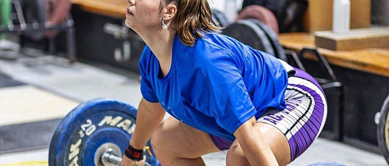 Romina Escrivá, en un entrenamiento. | AC GANDIA