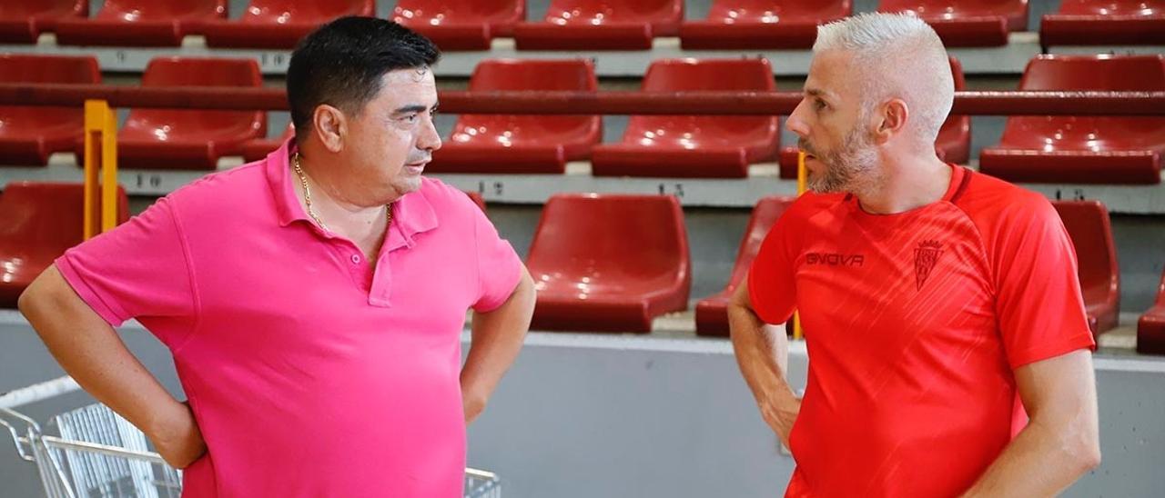 José García Román, presidente del Córdoba Futsal, y Miguelín.