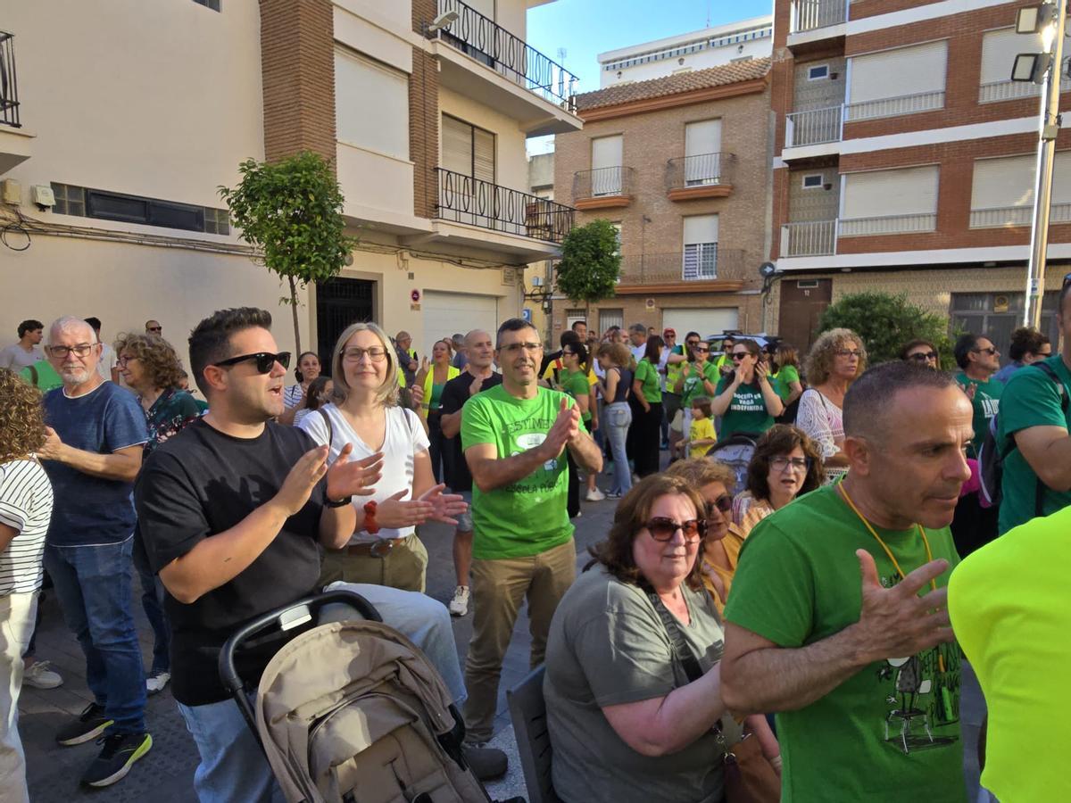 Representantes de fuerzas políticas también dieron apoyo a la movilización.