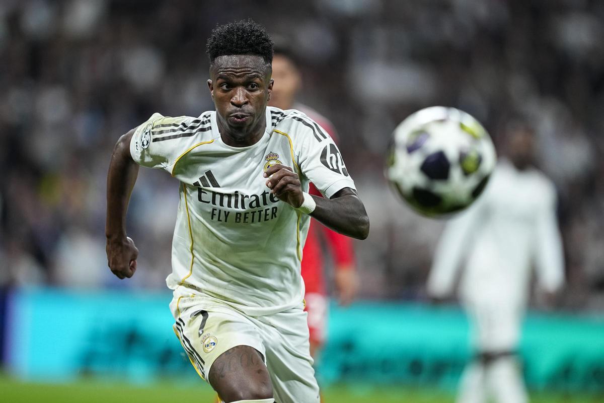 El Reial Madrid arriba a Vigo instal·lat en l’autogestió