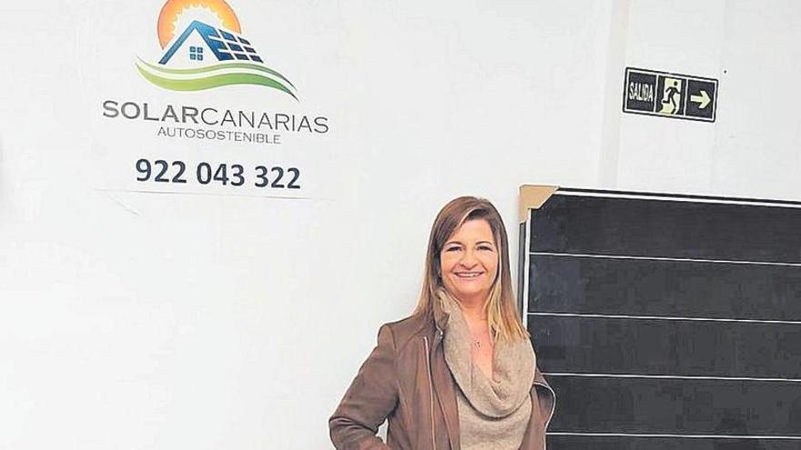 Magnolia Acosta Suárez es la responsable de Solar Canarias Autosostenible