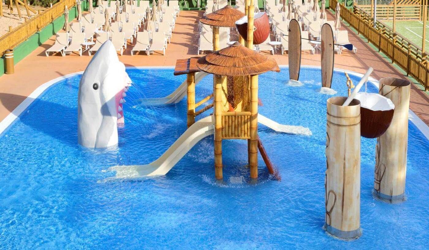 Piscina para niños del hotel Servatur Waikiki en Playa de Inglés.