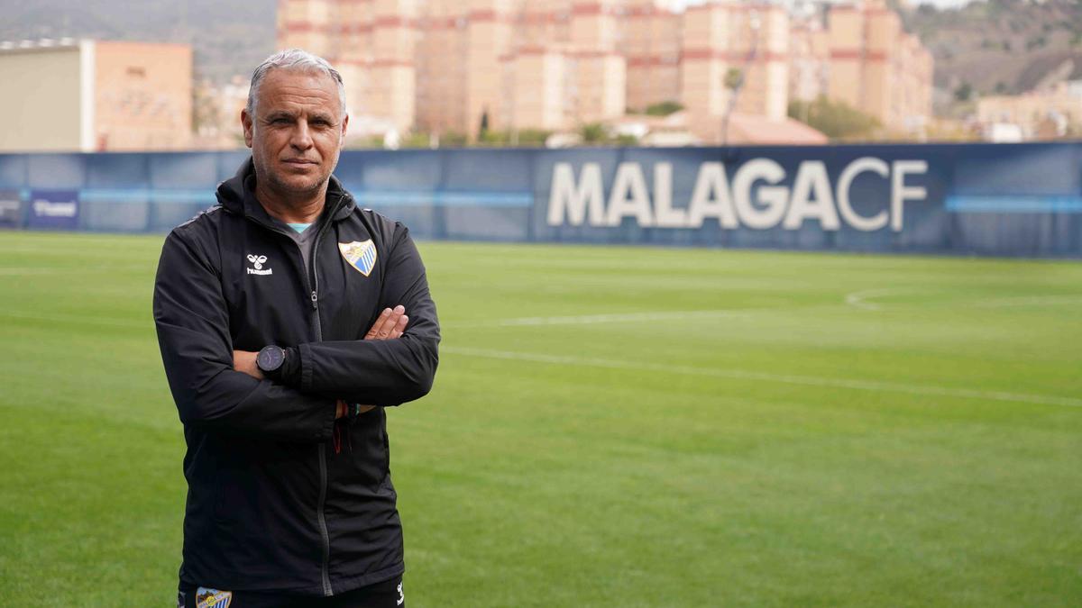Sergio Pellicer, entrenador del Málaga CF durante una entrevista.