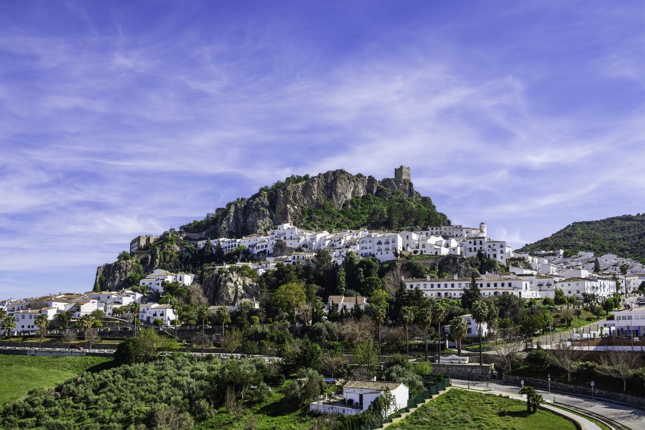 La vista de Zahara de la Sierra antes de entrar al pueblo