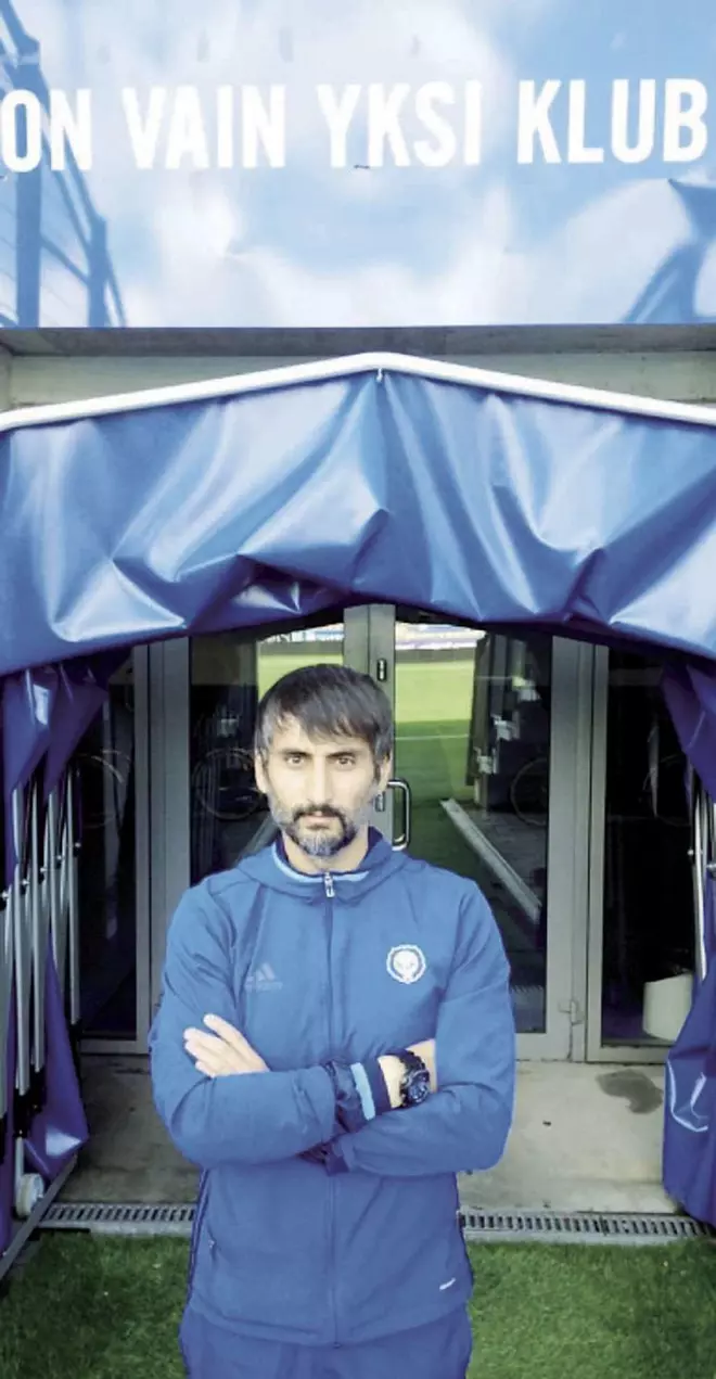 José Riveiro: "En España es difícil entrenar si no has tenido un nombre como jugador"